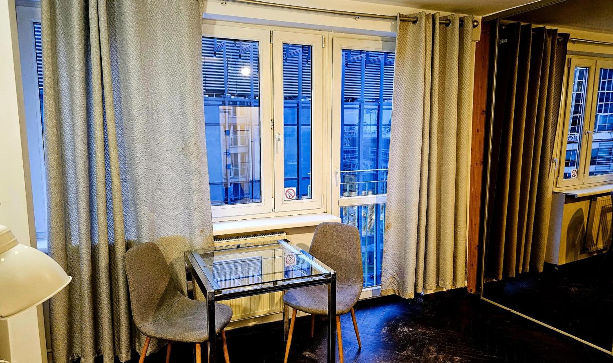 Apartament Onz Tower Warszawa Zewnętrze zdjęcie